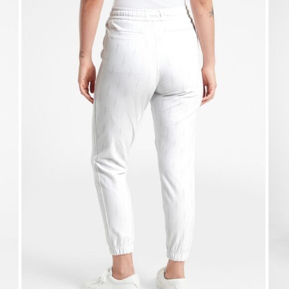 Athleta Farallon Joggers New - Picture 2 of 5